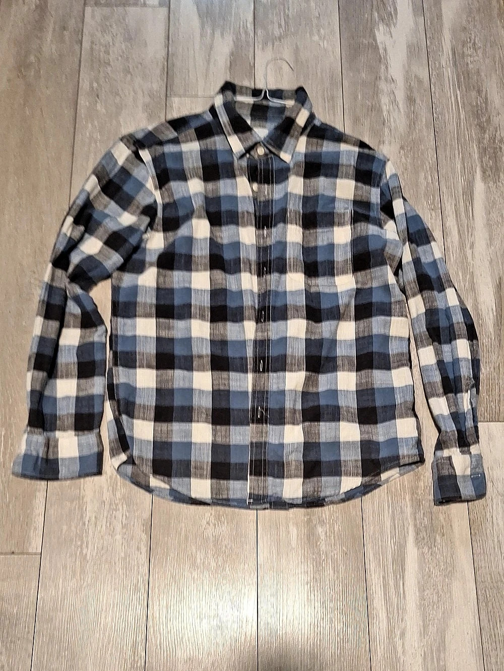 American Eagle Super Soft Plaid Flannel Button-Up Shirt Blue & White Medium